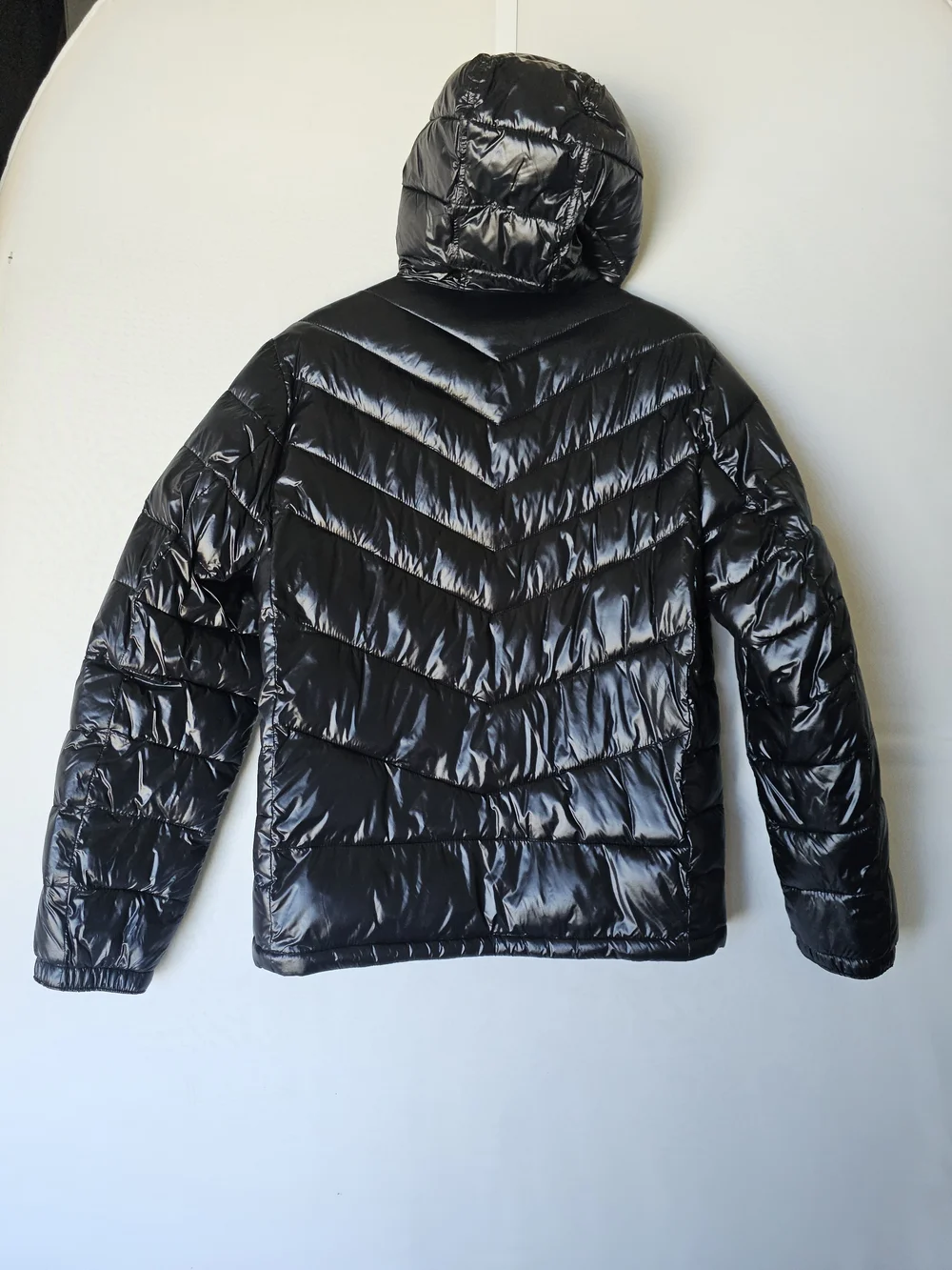 Tommy Hilfiger Men's Hooded Puffer Jacket Shiny Black Size M NWOT